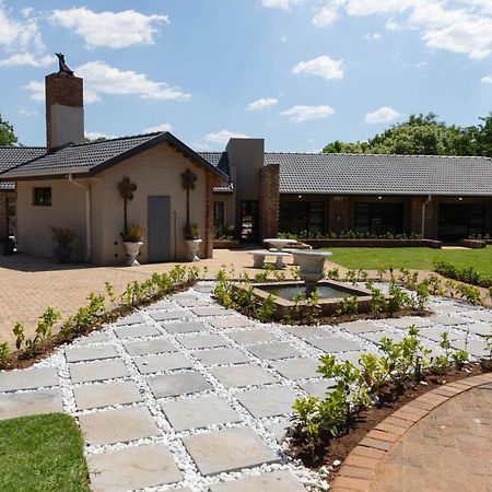 Opstal Gastehuis Potchefstroom Zewnętrze zdjęcie