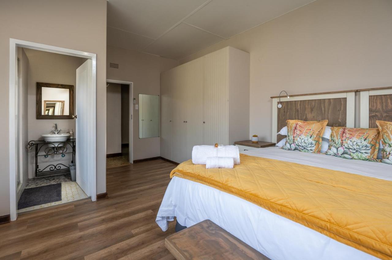 Opstal Gastehuis Potchefstroom Zewnętrze zdjęcie