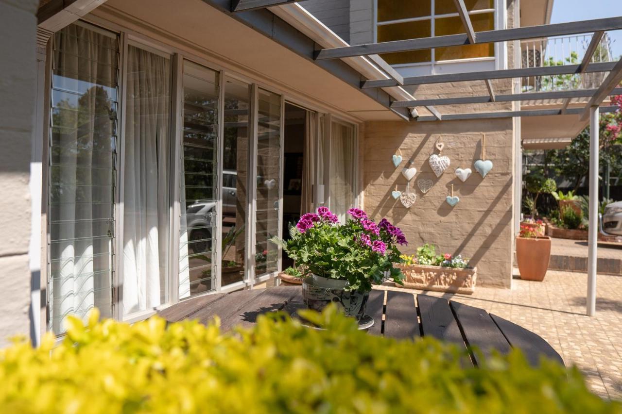 Opstal Gastehuis Potchefstroom Zewnętrze zdjęcie